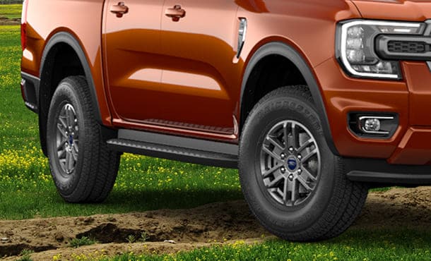 Kết nối với Chuyên gia Ford theo cách thuận tiện nhất